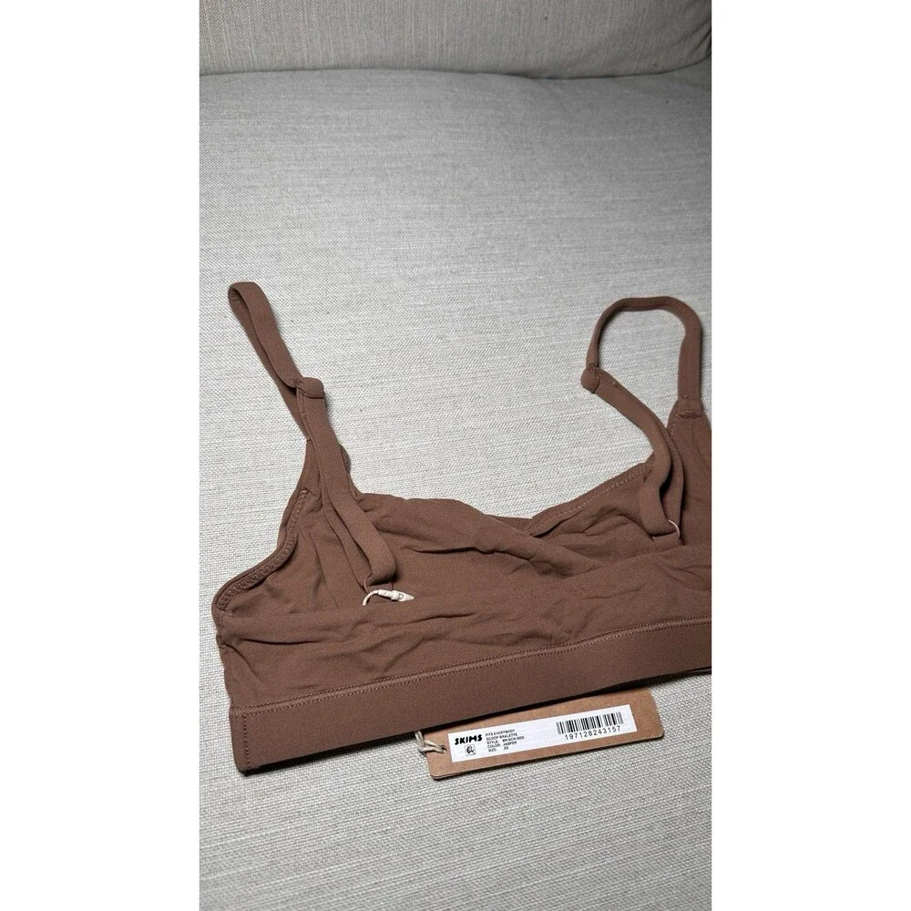 Skims Fits Everybody Scoop Bralette Size XS - Picture 9 of 11